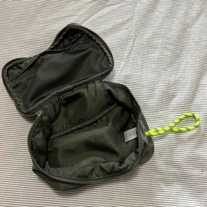 Lululemon toiletry bag
